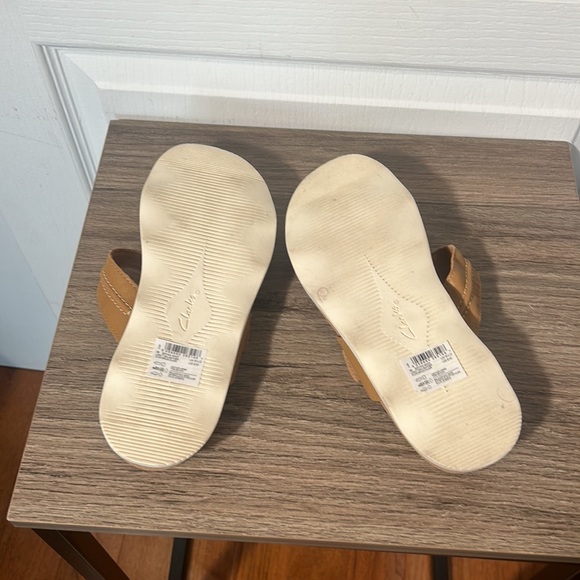 CLARKS WOMEN BRYNN MADI BROWN LEATHER THONG OPEN TOE IN SIZE 9 M - Picture 5 of 5